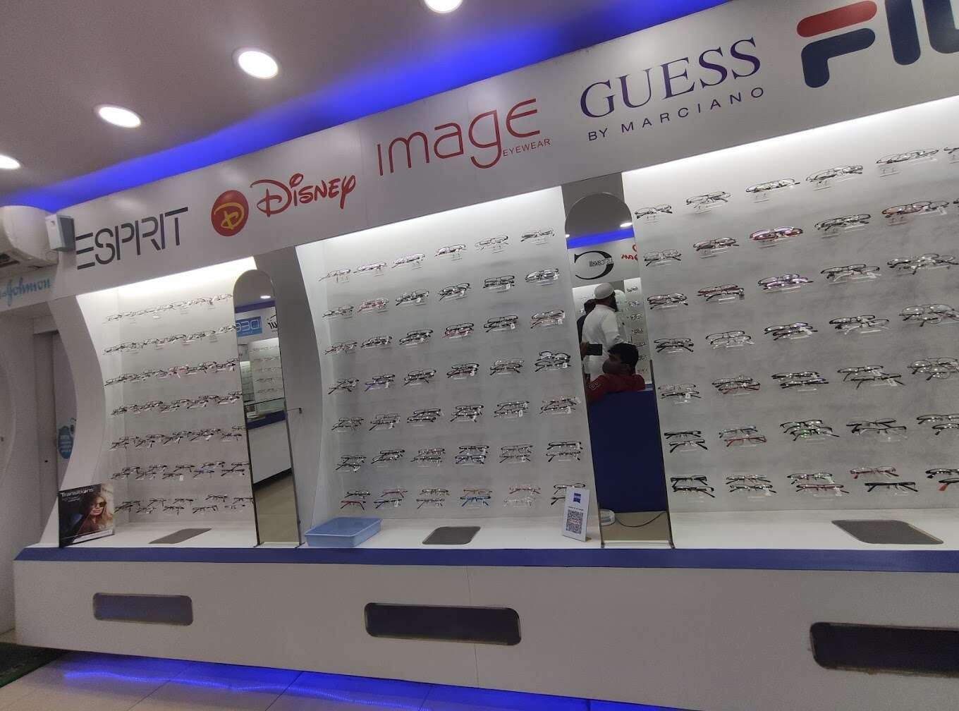 Eye World Opticians